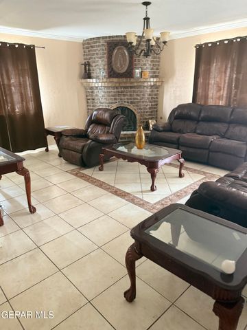 3319 MENARD Lane, El Paso, TX 79936