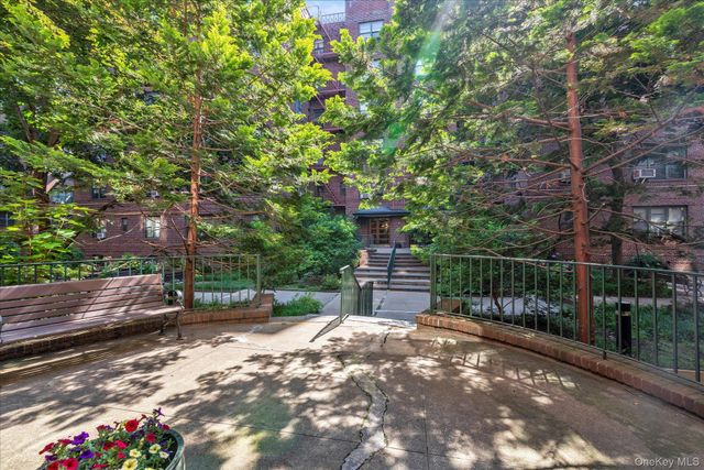 34-21 78th Street 5G, Jackson Heights, NY 11372