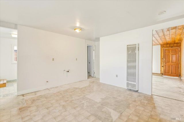 852 Western Ave, Petaluma, CA 94952