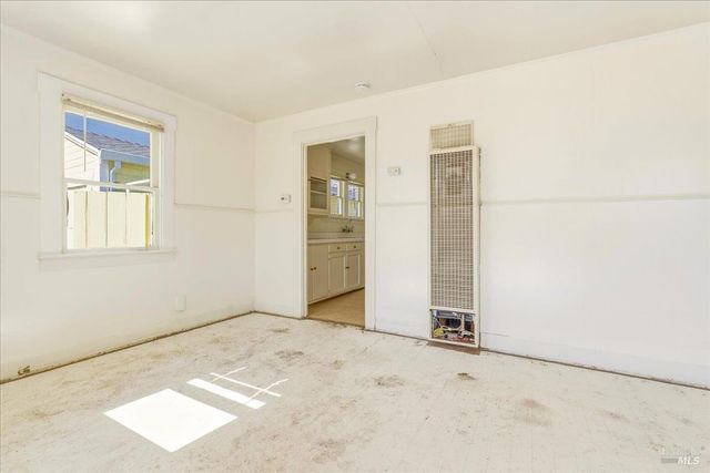 852 Western Ave, Petaluma, CA 94952