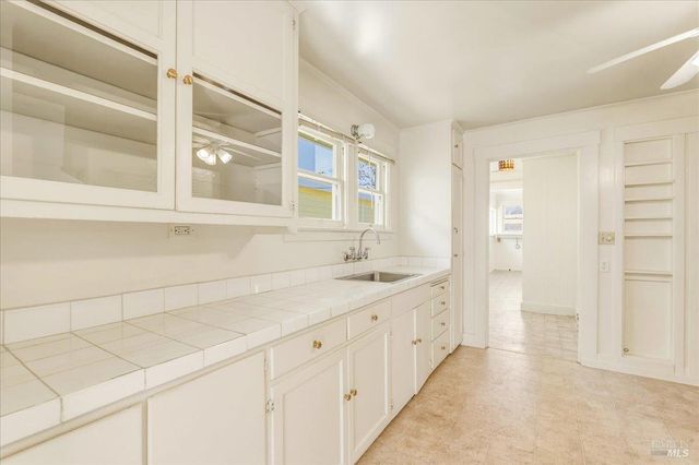 852 Western Ave, Petaluma, CA 94952