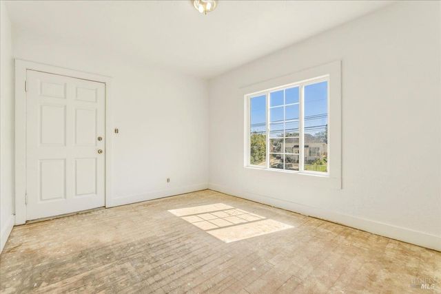 852 Western Ave, Petaluma, CA 94952