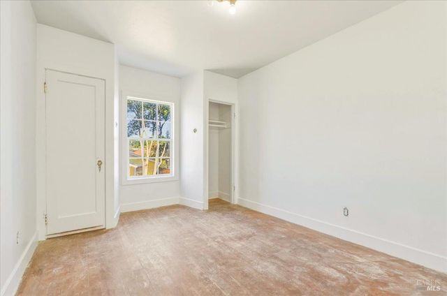 852 Western Ave, Petaluma, CA 94952