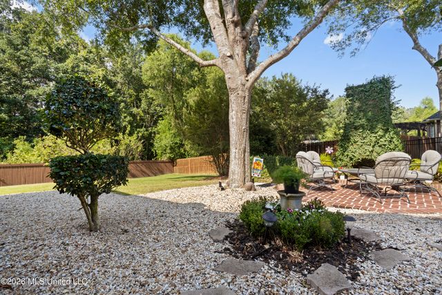 7820 Rushing Oaks Drive, Biloxi, MS 39532