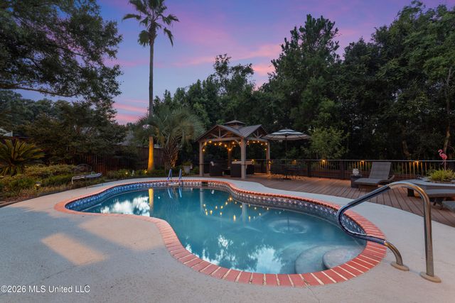 7820 Rushing Oaks Drive, Biloxi, MS 39532