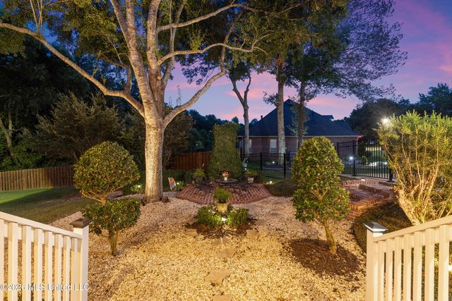 7820 Rushing Oaks Drive, Biloxi, MS 39532