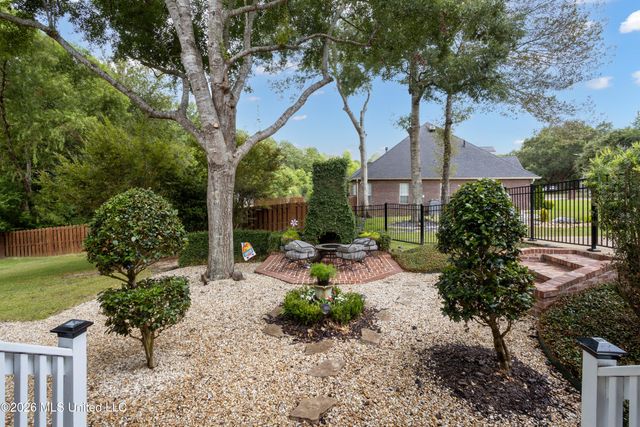 7820 Rushing Oaks Drive, Biloxi, MS 39532