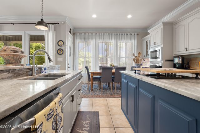 7820 Rushing Oaks Drive, Biloxi, MS 39532