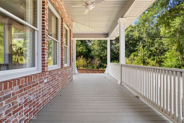 7820 Rushing Oaks Drive, Biloxi, MS 39532