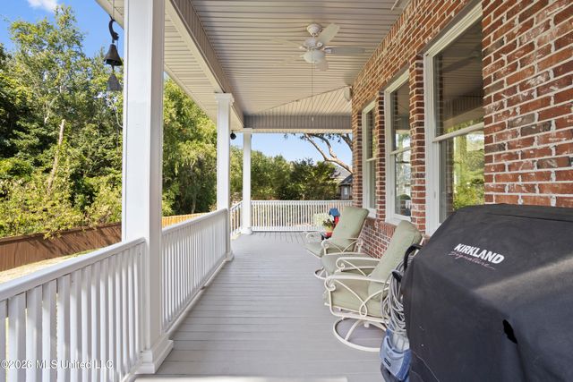 7820 Rushing Oaks Drive, Biloxi, MS 39532