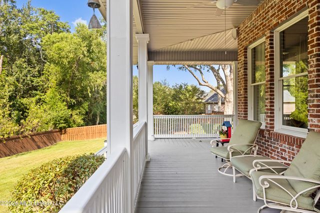 7820 Rushing Oaks Drive, Biloxi, MS 39532
