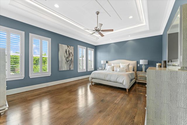 1622 E Rose Terrace Lane, Houston, TX 77055