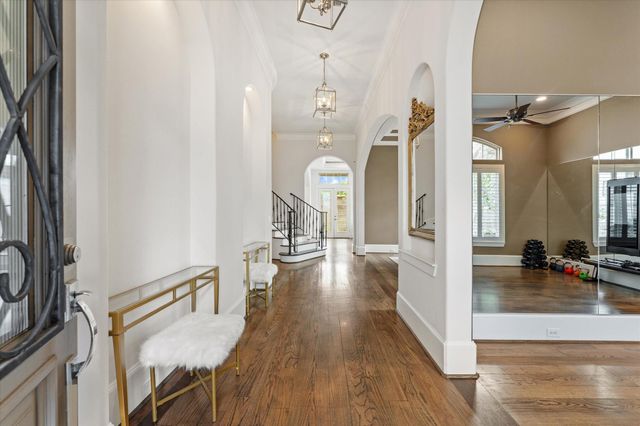 1622 E Rose Terrace Lane, Houston, TX 77055