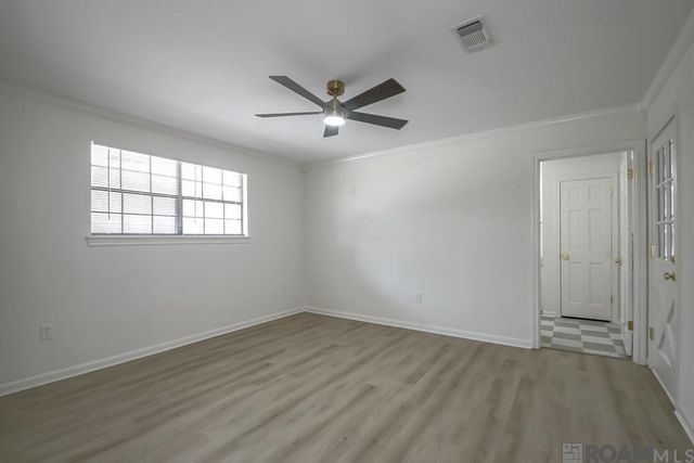 3910 Pine Park Dr, Baton Rouge, LA 70809