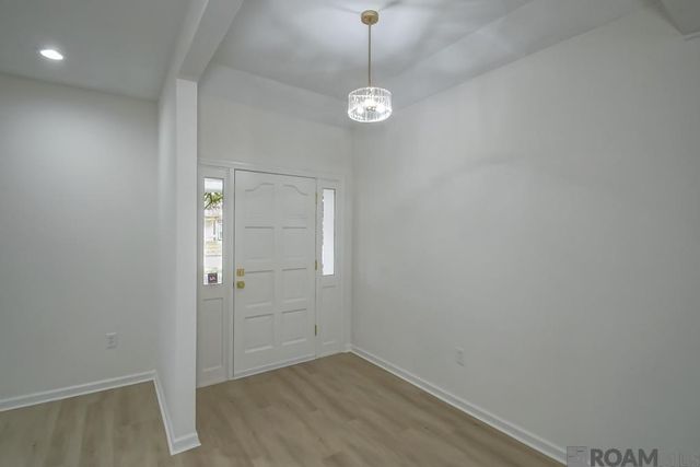 3910 Pine Park Dr, Baton Rouge, LA 70809