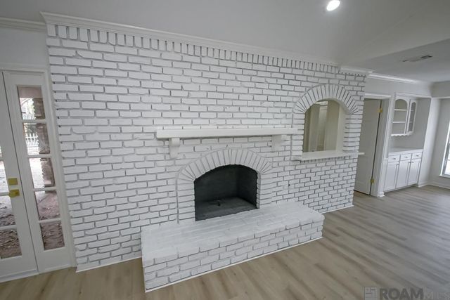 3910 Pine Park Dr, Baton Rouge, LA 70809