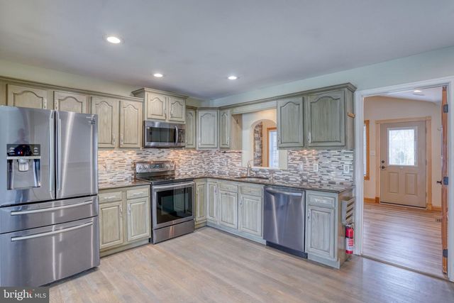 5 KINGS CT, Elkton, MD 21921