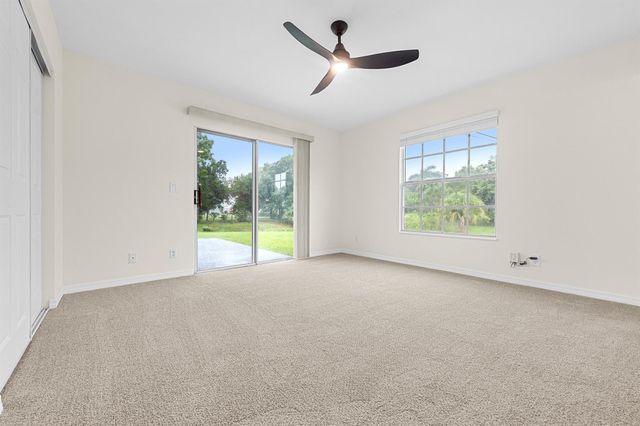 18682 49th Street N, Loxahatchee, FL 33470