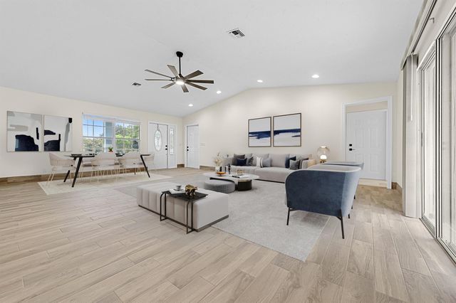 18682 49th Street N, Loxahatchee, FL 33470