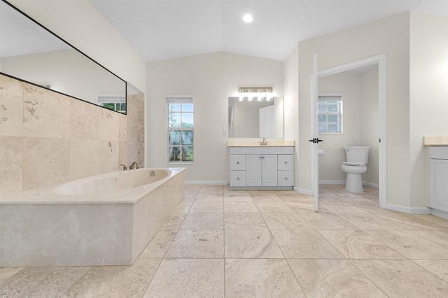 18682 49th Street N, Loxahatchee, FL 33470