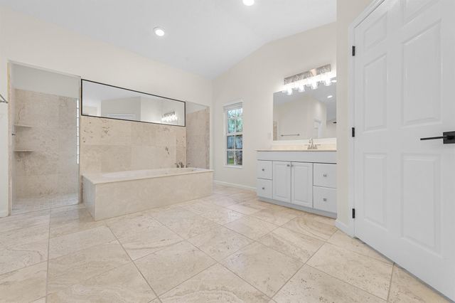 18682 49th Street N, Loxahatchee, FL 33470