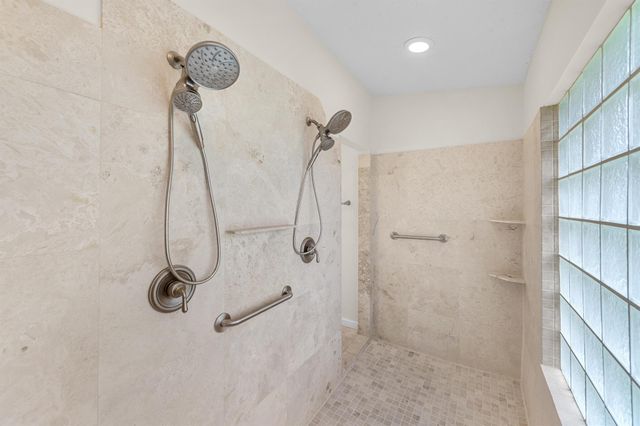 18682 49th Street N, Loxahatchee, FL 33470