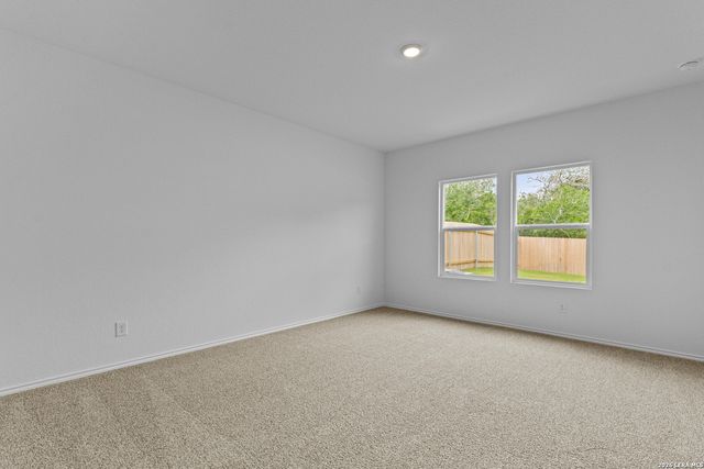 314 Boatman Cv, Seguin, TX 78155