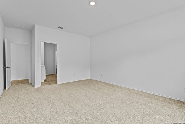 314 Boatman Cv, Seguin, TX 78155