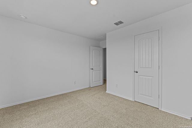 314 Boatman Cv, Seguin, TX 78155