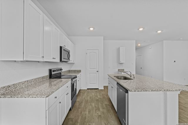 314 Boatman Cv, Seguin, TX 78155