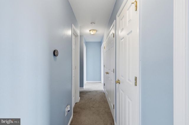 251 THAYERS GULL DR, Martinsburg, WV 25405