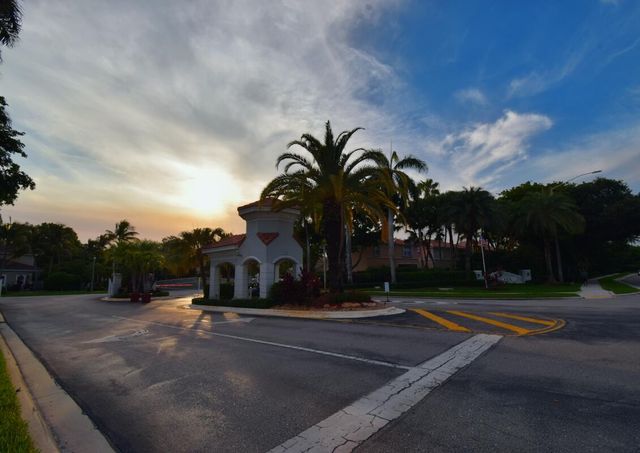 12693 NW 7TH Street, Coral Springs, FL 33071
