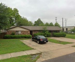 2601 CULPEPPER UNIT # A & B Road, Alexandria, LA 71301