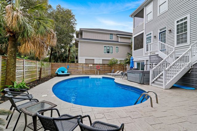 6 Quail St, Hilton Head Island, SC 29928