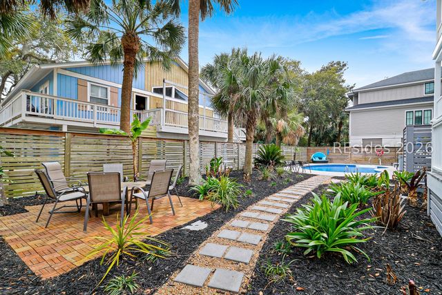 6 Quail St, Hilton Head Island, SC 29928