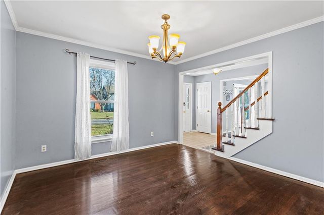 9248 Twilight Lane, Lenexa, KS 66219