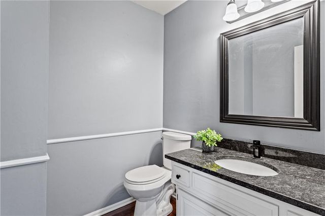 9248 Twilight Lane, Lenexa, KS 66219