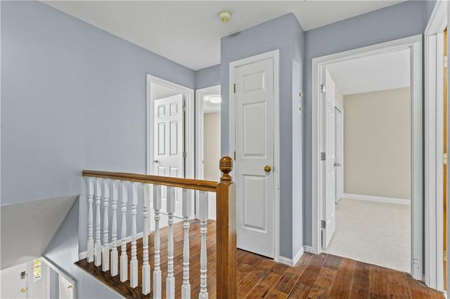 9248 Twilight Lane, Lenexa, KS 66219