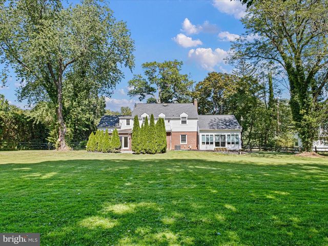 1808 SHIPLEY RD, Wilmington, DE 19803