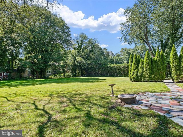 1808 SHIPLEY RD, Wilmington, DE 19803