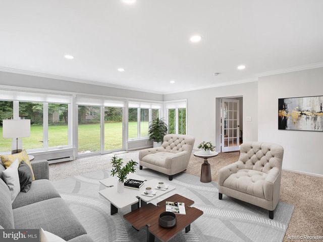 1808 SHIPLEY RD, Wilmington, DE 19803