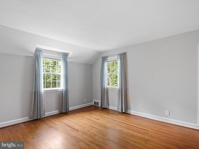 1808 SHIPLEY RD, Wilmington, DE 19803