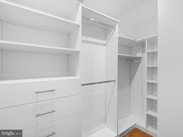 1808 SHIPLEY RD, Wilmington, DE 19803