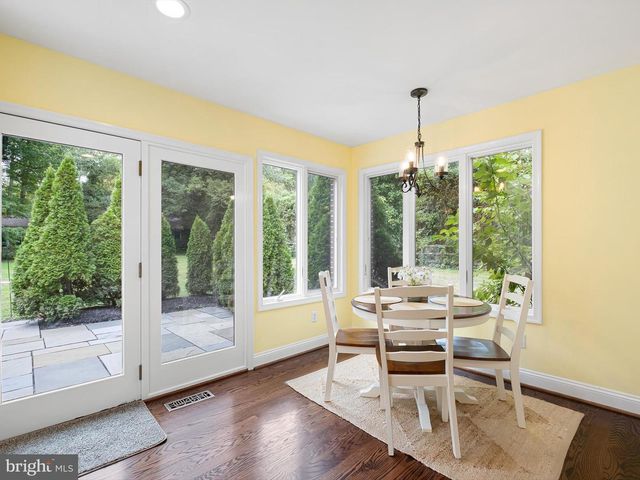 1808 SHIPLEY RD, Wilmington, DE 19803