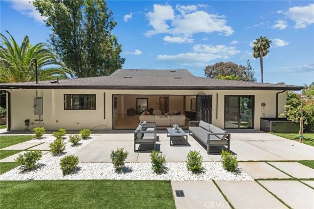 22850 Margarita, Woodland Hills, CA 91364