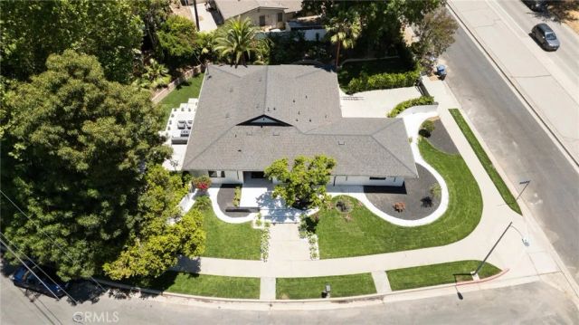 22850 Margarita, Woodland Hills, CA 91364