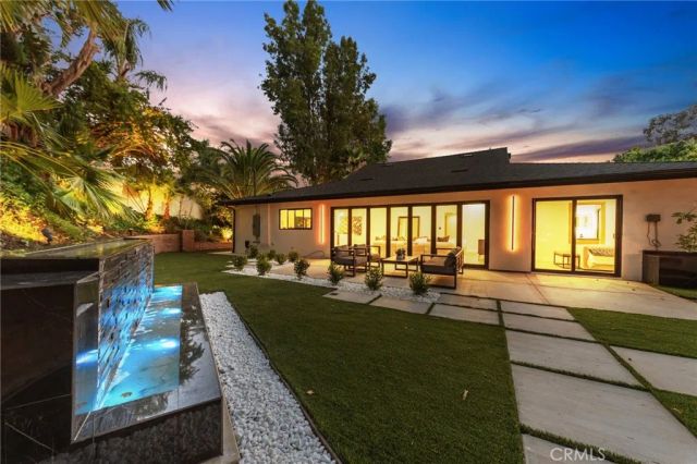 22850 Margarita, Woodland Hills, CA 91364