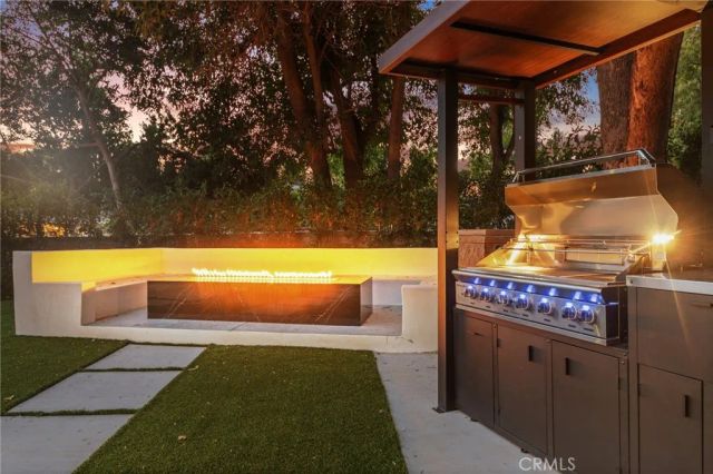 22850 Margarita, Woodland Hills, CA 91364