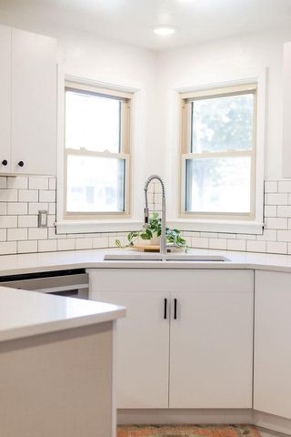 2206 N MCDONALD STREET, Appleton, WI 54911