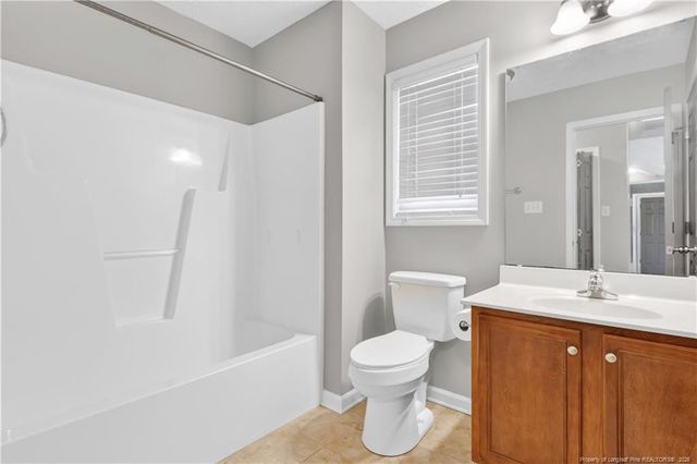 278 Oakmont Drive, Raeford, NC 28376